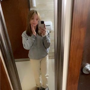 Meet your Posher, June